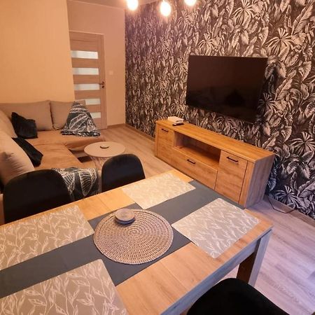 Apartament Szalwiowy シクラルスカ・ポレンバ エクステリア 写真