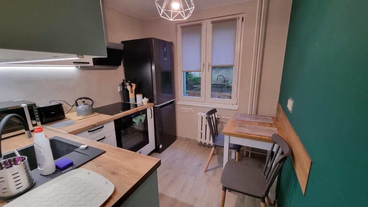 Apartament Szalwiowy シクラルスカ・ポレンバ エクステリア 写真